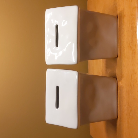 2 Rae Dunn house banks "Coffee fund" & "Never Dunn" - Picture 6 of 8